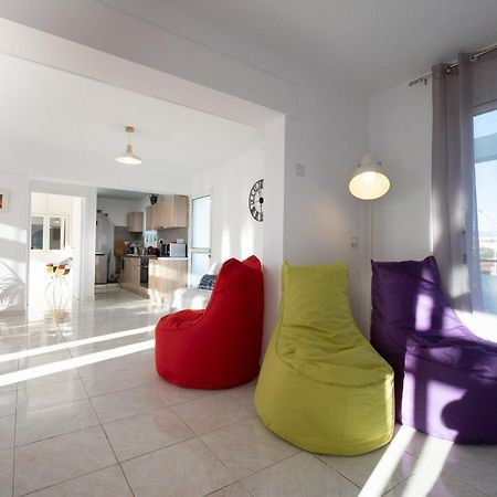 Seaview 3 Bedroom Kings Road Penthouse Paphos Buitenkant foto