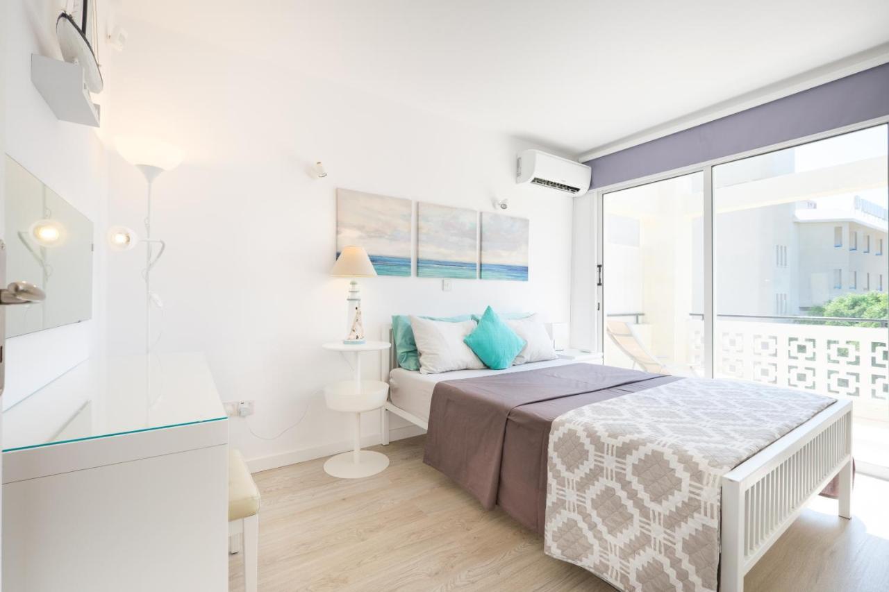 Seaview 3 Bedroom Kings Road Penthouse Paphos Buitenkant foto