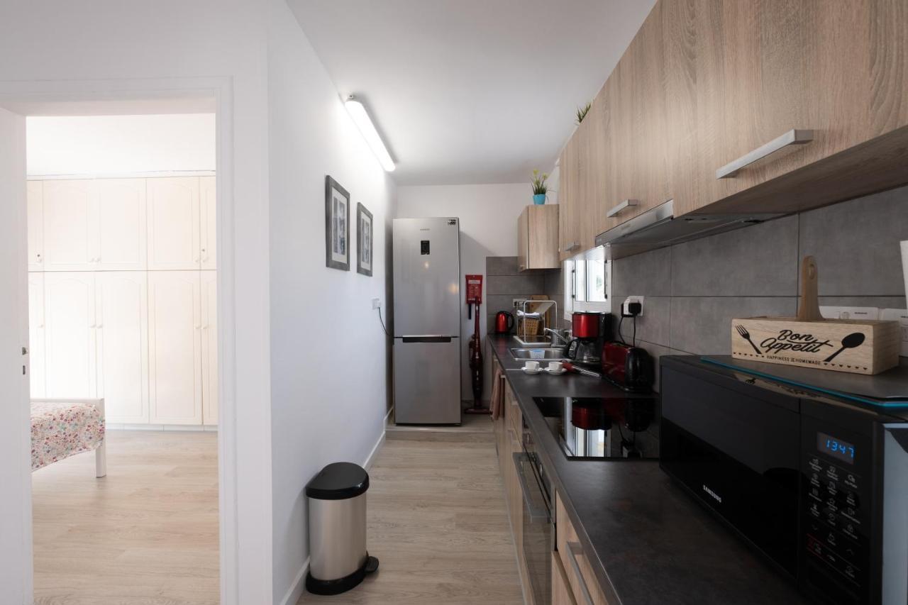 Seaview 3 Bedroom Kings Road Penthouse Paphos Buitenkant foto