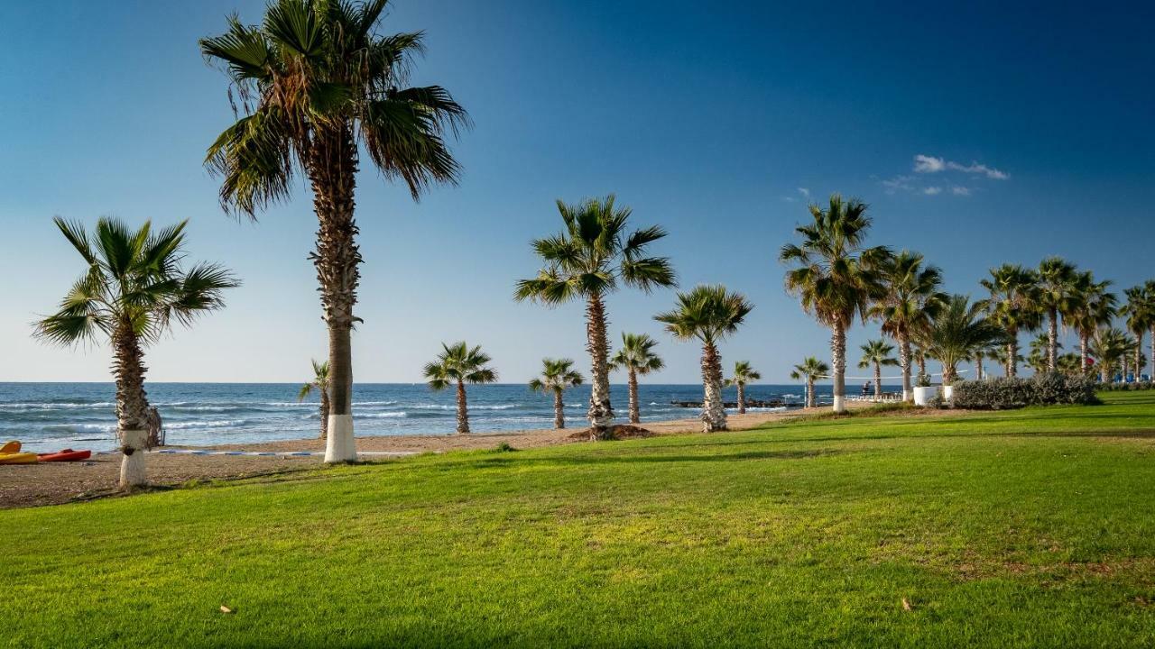 Seaview 3 Bedroom Kings Road Penthouse Paphos Buitenkant foto